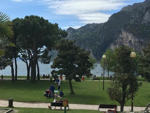 Appartement Balcone Sul Lago Riva del Garda Exteriér fotografie